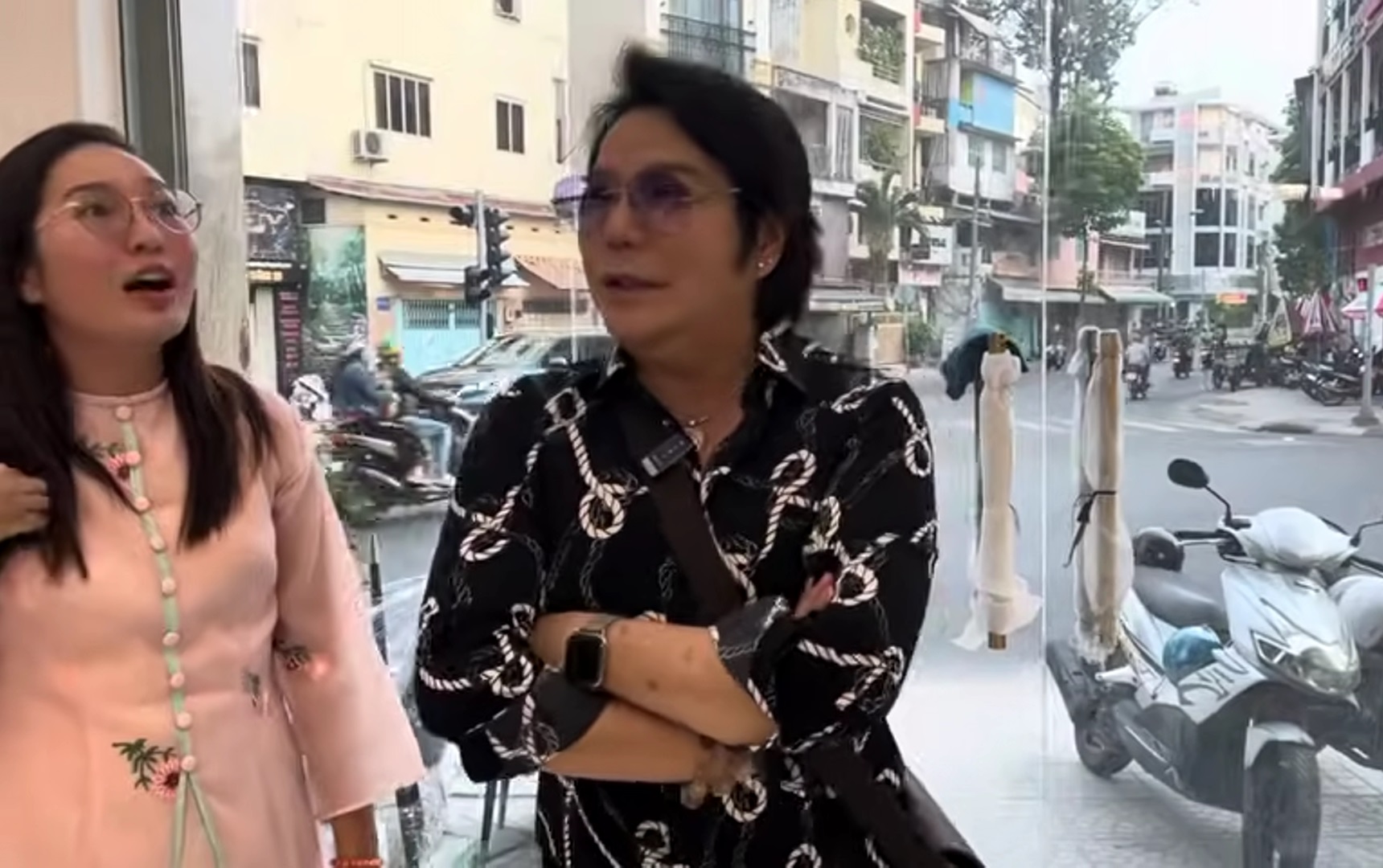Thông tin về căn nhà 2 mặt tiền